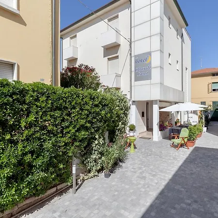 Chiar Di Luna Hotel Senigallia