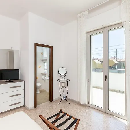 Chiar Di Luna Hotel Senigallia