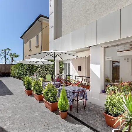 Chiar Di Luna Hotel