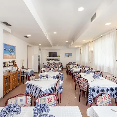 Chiar Di Luna Hotel Senigallia