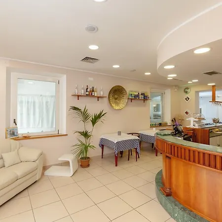 Chiar Di Luna Hotel Senigallia